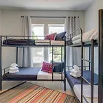 East Nash Double - 26 Beds Fast Nashville