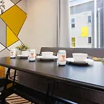 East Nash Double - 26 Beds Fast Nashville