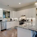 Large East With Game Sleeps 12 *