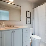 Lux West Nash Tudor 4mi To Dt Sleeps 9 * Nashville