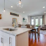 10 Percent Off New Downtown Sleeps 8 Nashville