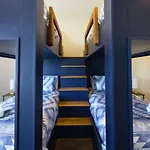 Luxury Four-Story Home With Rooftop Views, 10Min To Downtown! Sleeps 12!