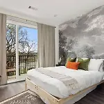 The Sobro - 6 Beds & 6 Blocks To Broadway Apartment *