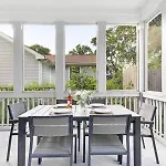 Holiday home The Hadley House - Cozy Porch & Fenced In Backyard Nashville