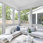 The Hadley House - Cozy Porch & Fenced In Backyard Holiday home Nashville