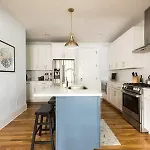 The Lillian House - Steps To Five Points