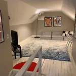 Hangout House Play, Work, And Visit Holiday home Nashville
