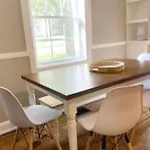 Hangout House Play, Work, And Visit *