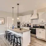 New Build 5 Min To Broadway Sleeps 10 Holiday home *