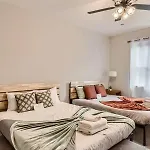 New Build 5 Min To Broadway Sleeps 10 Holiday home Nashville