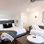 Luxe Hillsboro Village Homes For 24 With 4 Patios, Rooftops And Garage Parking, Gourmet Kitchens And Smart Tvs, Walk To Vanderbilt, Pancake Pantry And Fido, 24hr Hospitality, 10 Min To Broadway And The Parthenon Nashville