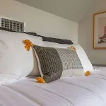 7Br Retreat, Rooftops, Garages, Walkable To Faves 5 Mins To Nissan Stadium, Less Than 10 Mins To Broadway, 24 Hr Hospitality, Great For Groups Nashville