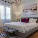 7Br Retreat, Rooftops, Garages, Walkable To Faves 5 Mins To Nissan Stadium, Less Than 10 Mins To Broadway, 24 Hr Hospitality, Great For Groups * Nashville