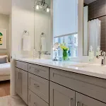 7Br Retreat, Rooftops, Garages, Walkable To Faves 5 Mins To Nissan Stadium, Less Than 10 Mins To Broadway, 24 Hr Hospitality, Great For Groups Holiday home *