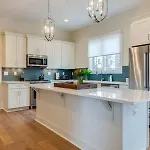 7Br Retreat, Rooftops, Garages, Walkable To Faves 5 Mins To Nissan Stadium, Less Than 10 Mins To Broadway, 24 Hr Hospitality, Great For Groups *