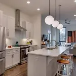 Getaway - Rooftop, Garage, Near Broadway! Nashville