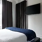 Hillsboro Village Rooftop Retreat With Views, Sleep 12 With Gourmet Kitchen, Smart Tvs & Garage, Walk To Vanderbilt, Pancake Pantry And Boutique Shopping, Minutes To Broadway, 12 South And The Parthenon, Perfect For Groups, 24hr Hospitality Holiday home