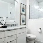 Hillsboro Village Rooftop Retreat With Views, Sleep 12 With Gourmet Kitchen, Smart Tvs & Garage, Walk To Vanderbilt, Pancake Pantry And Boutique Shopping, Minutes To Broadway, 12 South And The Parthenon, Perfect For Groups, 24hr Hospitality Holiday home Nashville