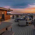 Skyline View Mansion, Hot Tub, Close To Downtown, Less Than 10 Mins To 5 Points And Broadway, 3 Spacious Suites, Workspace, Garage Spaces And Ample Parking, 24 Hr Hospitality Holiday home Nashville
