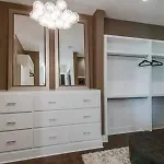 Skyline View Mansion, Hot Tub, Close To Downtown, Less Than 10 Mins To 5 Points And Broadway, 3 Spacious Suites, Workspace, Garage Spaces And Ample Parking, 24 Hr Hospitality *