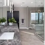 Holiday home Skyline View Mansion, Hot Tub, Close To Downtown, Less Than 10 Mins To 5 Points And Broadway, 3 Spacious Suites, Workspace, Garage Spaces And Ample Parking, 24 Hr Hospitality