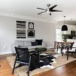 The Edgehill House - Cozy & Close To Everything