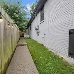 The Blue - 4 Beds And 7 Mins To Broadway! Apartment *