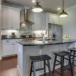 Holiday home Spacious 4 King Belmont 2 Living Walk To Belmont & Vanderbilt Large Dining Table Smart Tvs Parking 24 Hr Hospitality Near Music Row & The Gulch 2 Miles To Broadway Nashville