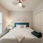 Cozy & 2br With Optional Parking Near Vanderbilt, Gulch & Honky Tonk Highway Apartment *