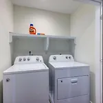 Holiday home Modern Townhome, Large Game Room, 10min To Downtown! Sleeps 10! Nashville