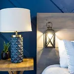 Modern Townhome, Large Game Room, 10min To Downtown! Sleeps 10! Holiday home Nashville