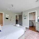 Holiday home Modern Townhome, Large Game Room, 10min To Downtown! Sleeps 10! Nashville