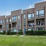Weho Nashville Home, Geodis Park, Private Movie Theater! 10Min To Broadway! Sleeps 10!