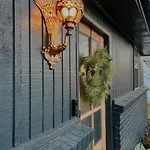 Apartment Dreami East - 2br Retreat With Cozy Patio And Mini Golf *