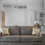 New In Nashville, Pool Gym Rooftop & Laundry 5 Min From Broadway Apartment *