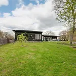 Unique Modern Ranch W Year Round Pool And Hot Tub