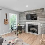 Oasis Walk To Broadway With Pool, Parking, Gym And Patio Apartment Nashville