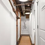 Holiday home Tobacco 208 *