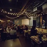 Stylish Downtown Nashville Condo With Patio & Free Parking