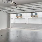 Diamond Retreat Townhome With Garage 3 Mi To Downtown * Nashville