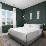 Apartment Near Downtown Broadway & Stadium With Free Parking