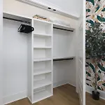 Apartment Near Downtown Broadway & Stadium With Free Parking *