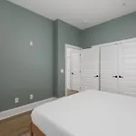 Chic And Cozy Designer 3 Miles To Downtown Apartment Nashville