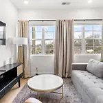 Near Downtown Broadway & Stadium - Free Parking * Nashville