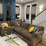 Glitz & Guitars I Stylish 3br With Rooftop Hot Tub In East Nashville