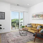 Tranquil Haven Close To Broadway With Free Parking Apartment *