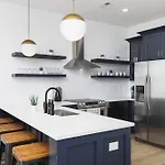 Tranquil Haven Close To Broadway With Free Parking