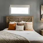 Sleek And Spacious Condo In East!