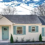 Taylor Swift Eras Inspired Home-10 Min To Broadway Holiday home Nashville