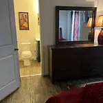 Cozy Nest: Where Blossoms Villa Nashville